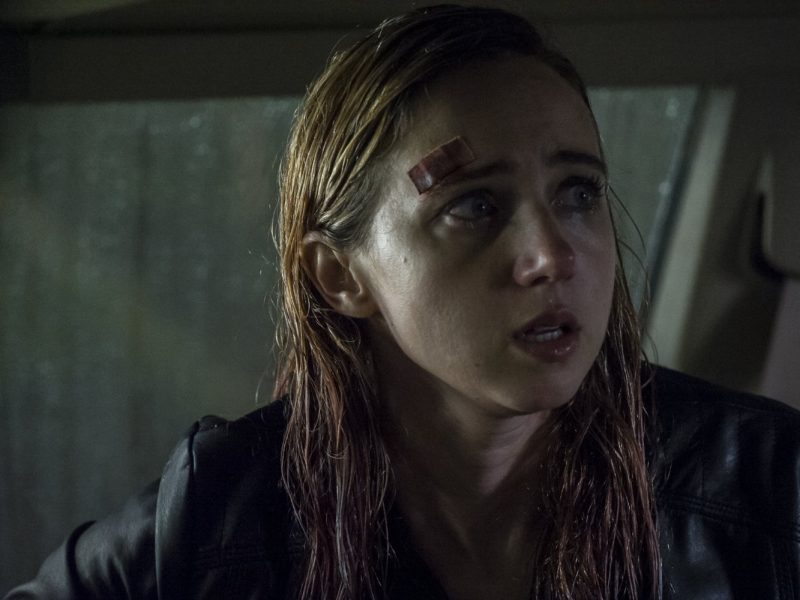 the-monster-2016-movie-review-zoe-kazan